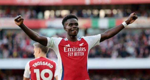 Saka cán mốc 100 bàn thắng và kiến tạo: Biểu tượng mới của Arsenal_69205e001d09b.jpeg