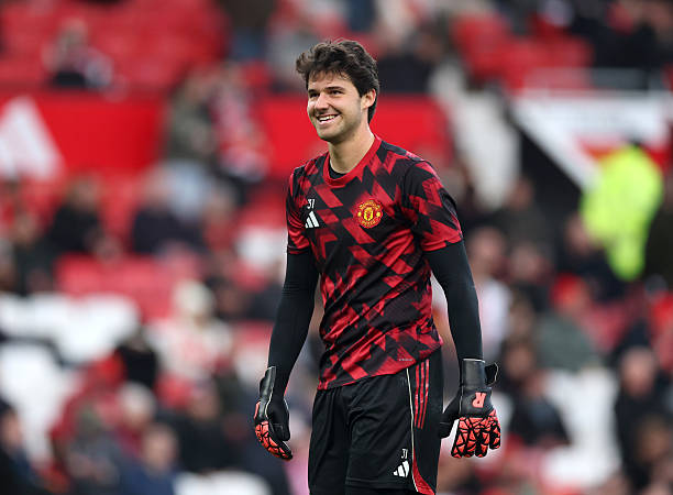 Sir Alex đặc biệt khen ngợi một tân binh của MU_69201aca4b4e7.jpeg