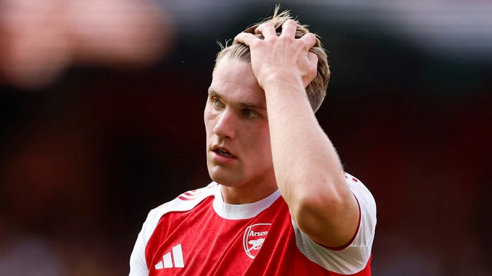 Viktor Gyokeres được khuyên… giảm cân gấp_69201b2aa4052.webp