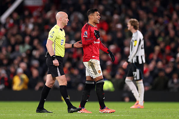 Amorim giải thích quyết định rút Casemiro_694f8874bde1d.jpeg