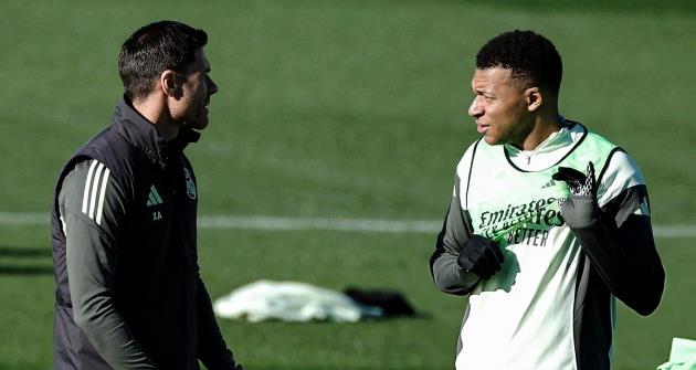 Copa del Rey: Xabi Alonso xoay tua Real Madrid giữa bão chấn thương_6942b8178efa3.jpeg