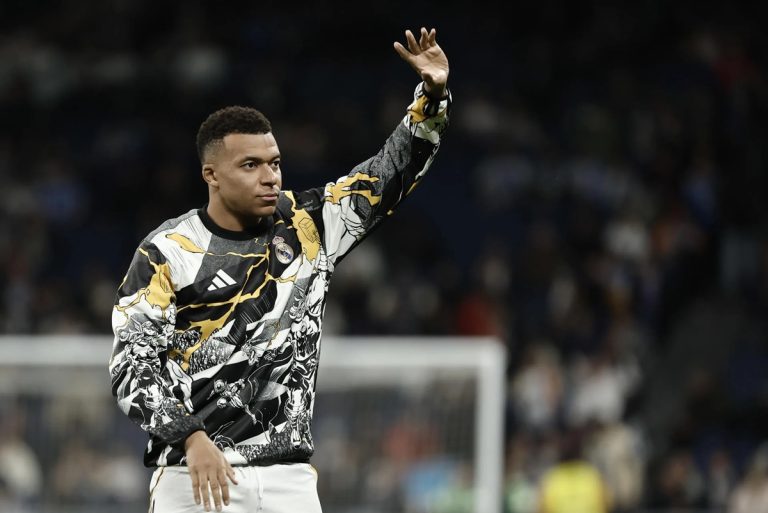 Danh sách Real Madrid đấu Talavera, Mbappe hướng tới cột mốc lịch sử_6942b75cda012.jpeg